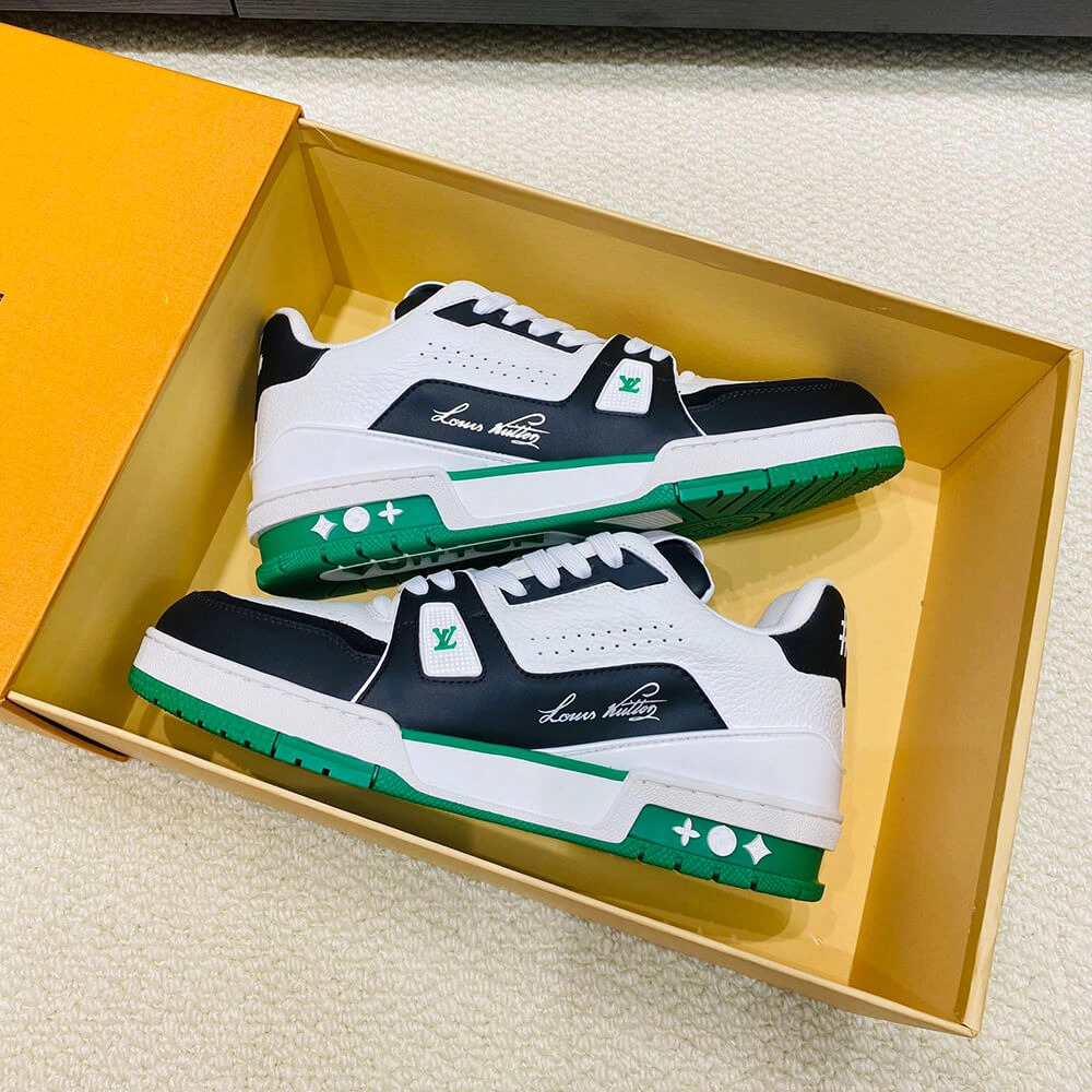 LV Trainer Sneaker Lightweight 3254