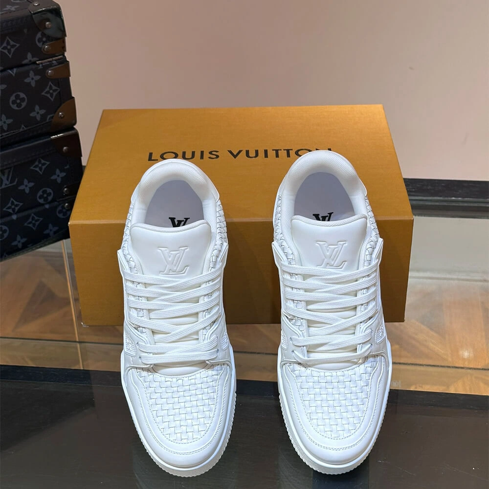NewStyle LV Trainer Sneaker 3210