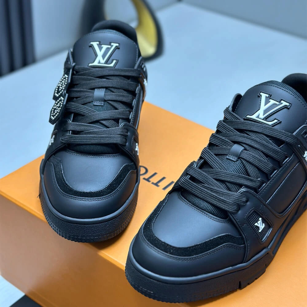 LV Trainer Sneaker Original 3204