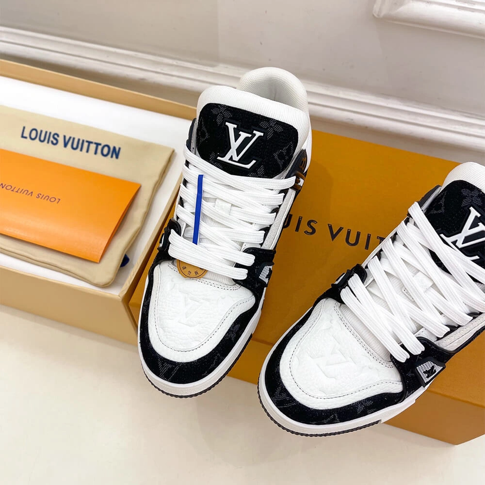 LV Trainer Sneaker Premium 3170