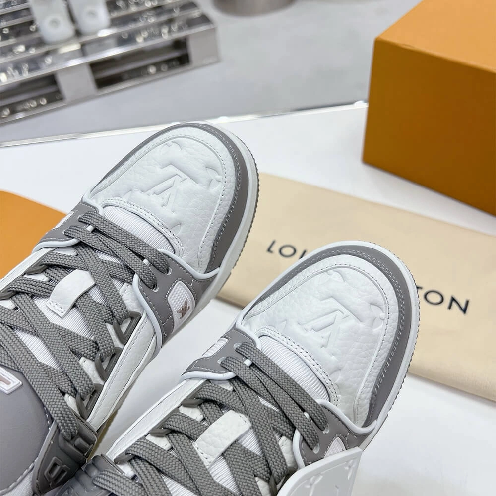 LV Trainer Sneaker Trendsetting 3168