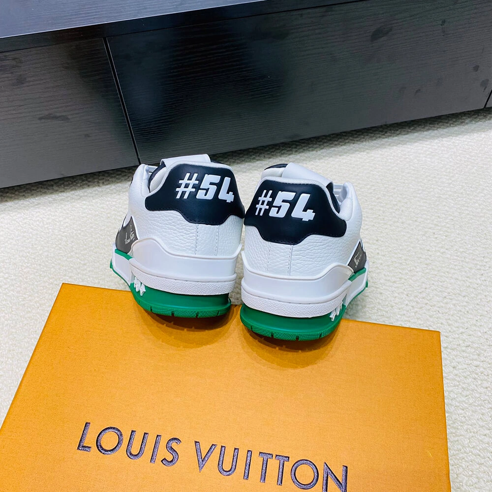 LV Trainer Sneaker Lightweight 3254