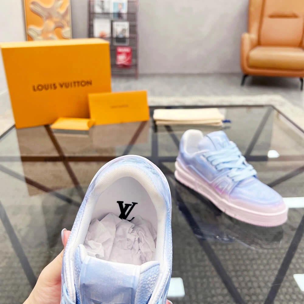 Sleek LV Trainer Sneaker 3225