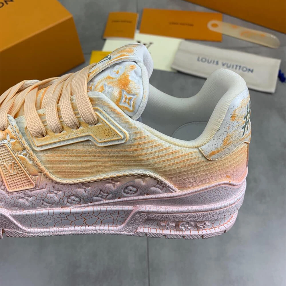 Seasonal LV Trainer Sneaker 3173