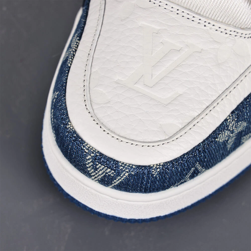 Seasonal LV Trainer Sneaker 3244