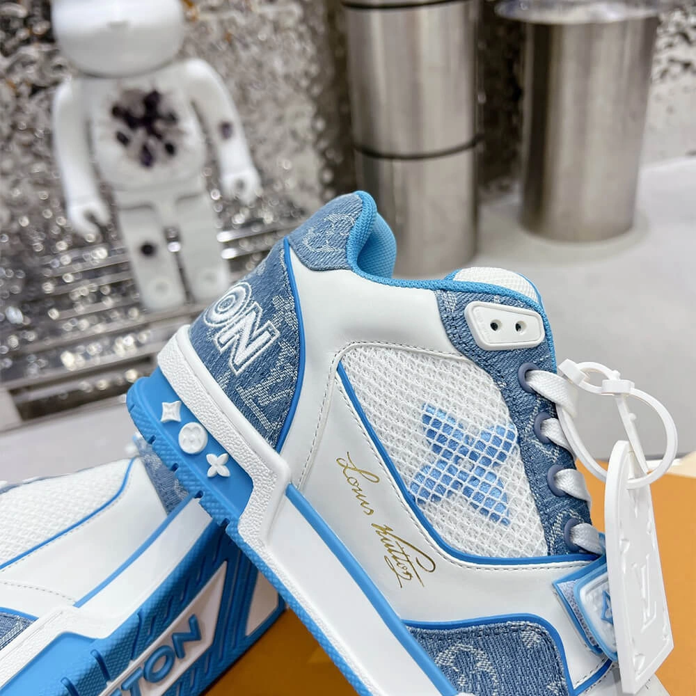 LV Trainer Sneaker Functional 3174