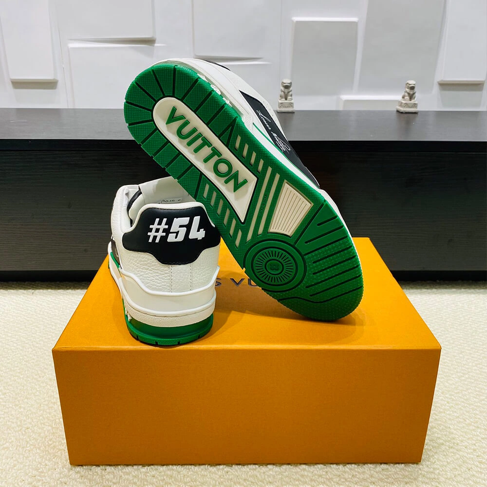 LV Trainer Sneaker Lightweight 3254