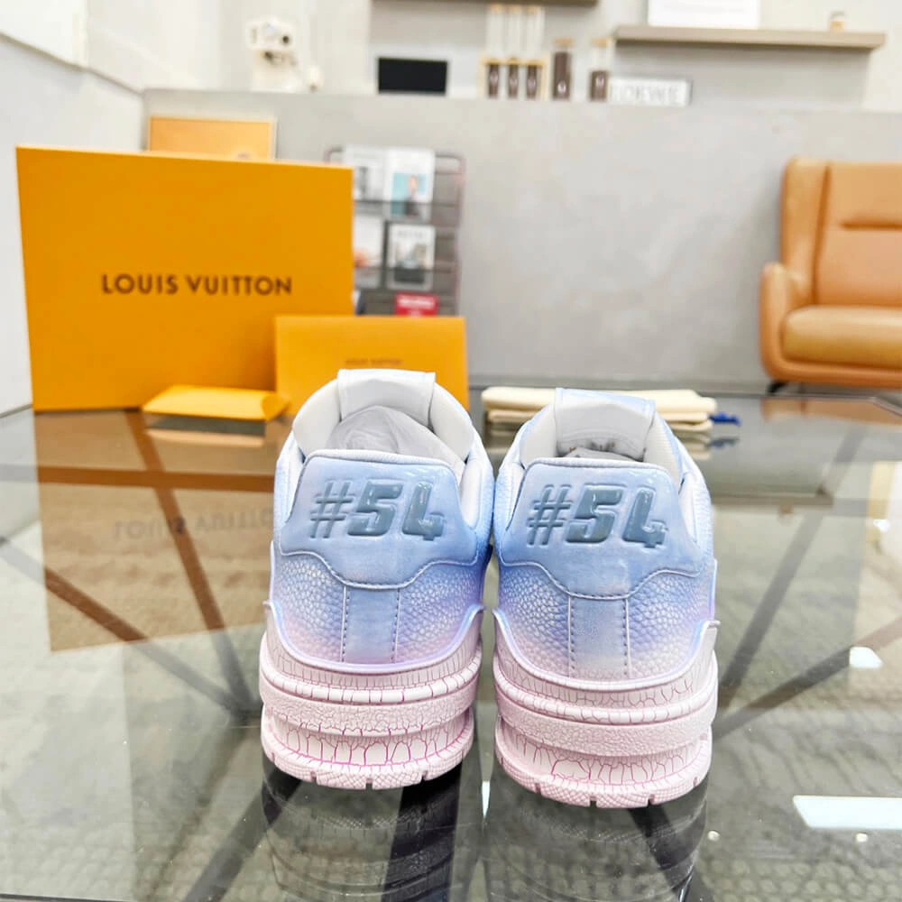 Sleek LV Trainer Sneaker 3225