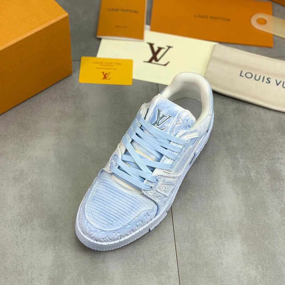 LV Trainer Sneaker Bright 3247