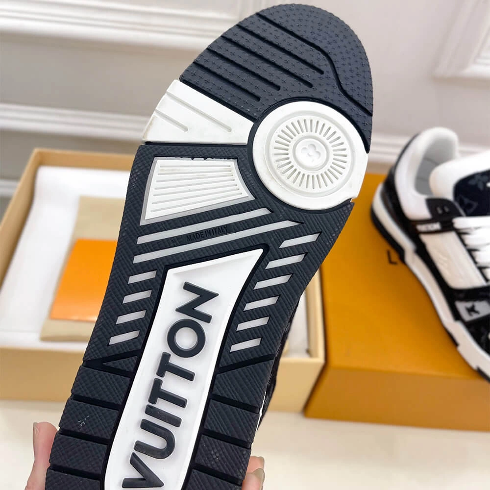 LV Trainer Sneaker Premium 3170