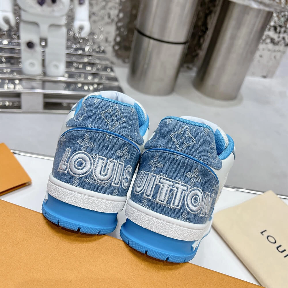 LV Trainer Sneaker Functional 3174