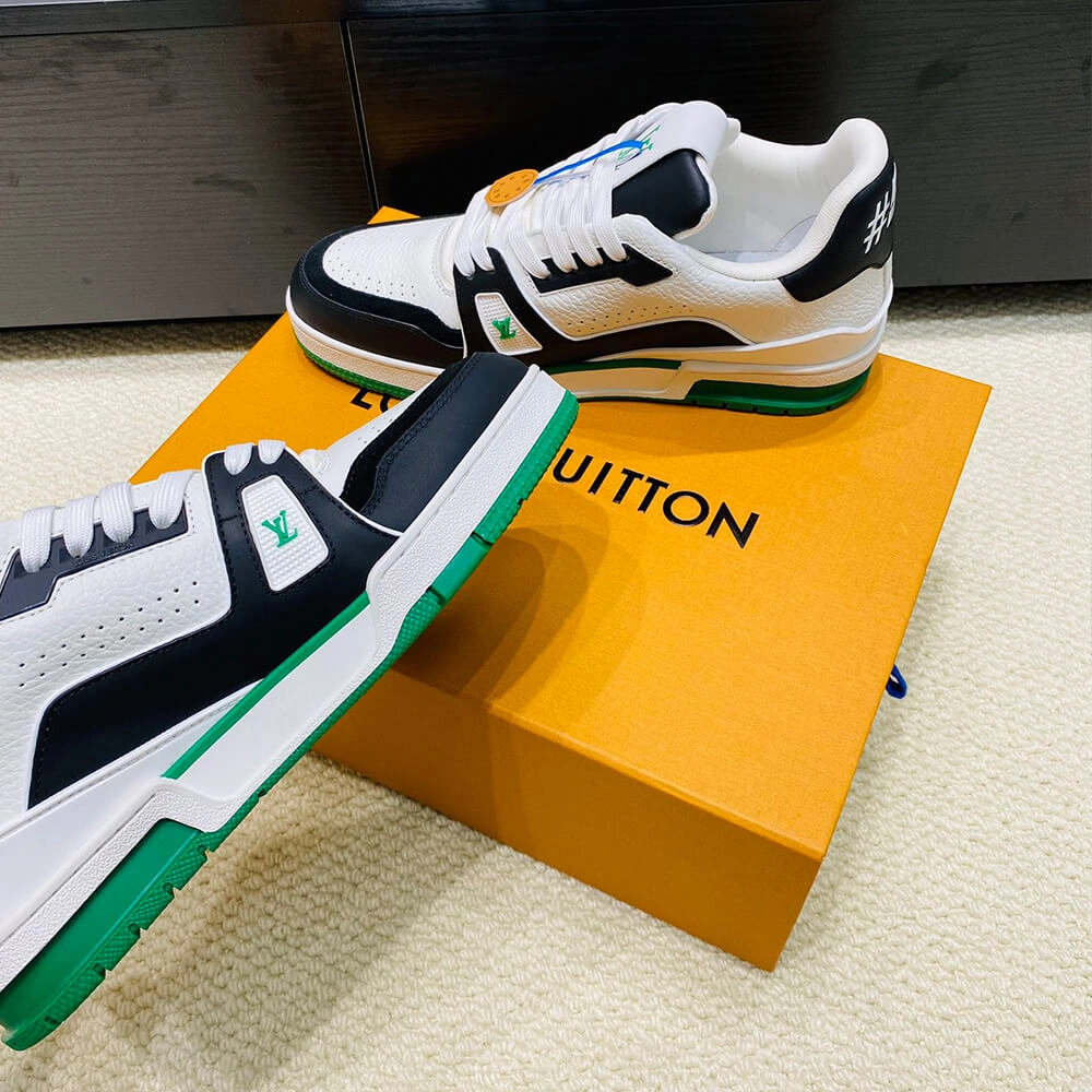 LV Trainer Sneaker Lightweight 3254
