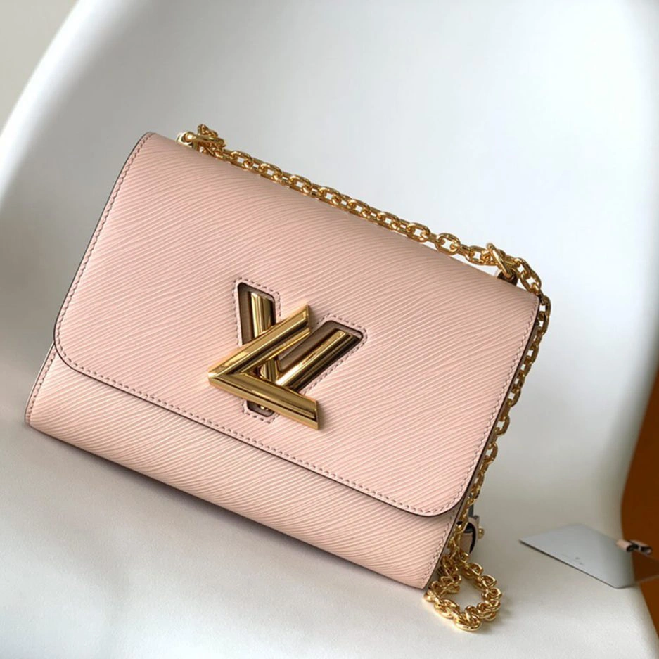 LV Twist MM FreshLook 438