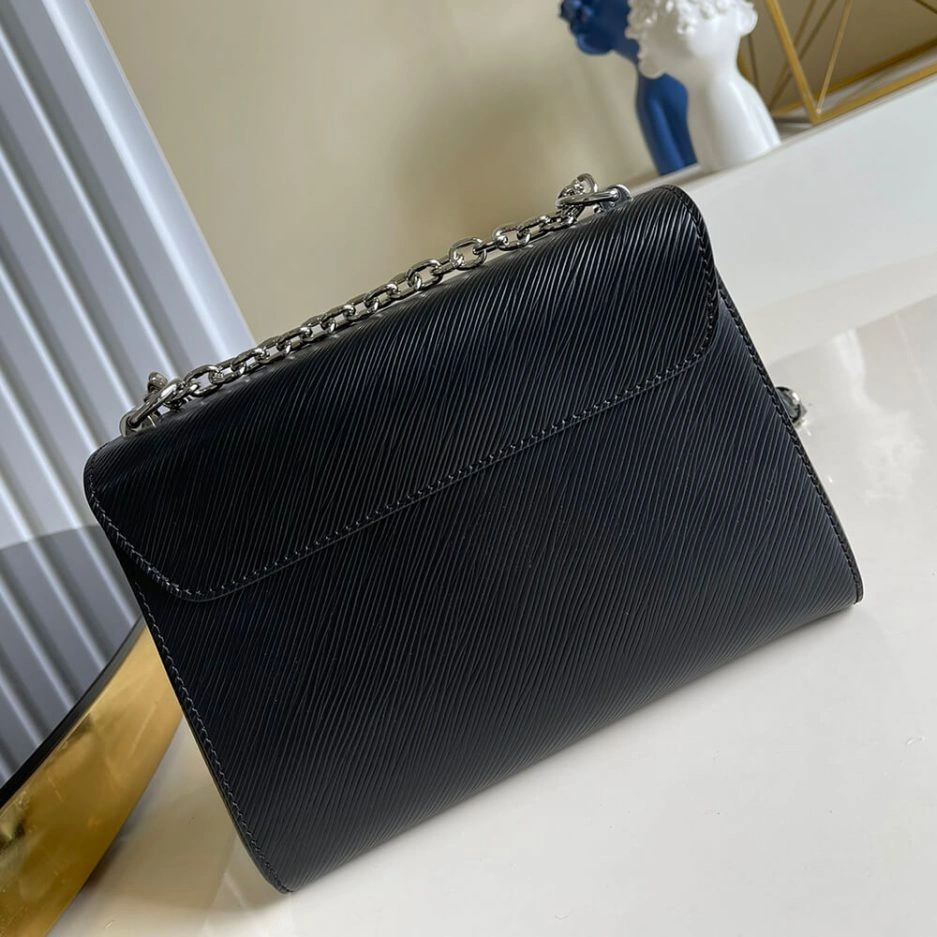 LV Twist MM Minimalist 447