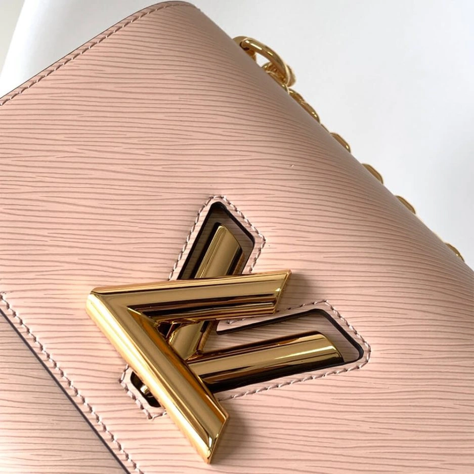 LV Twist MM FreshLook 438