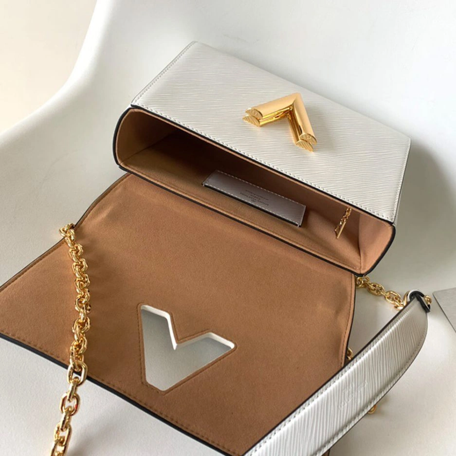 LV Twist MM Comfortable 446