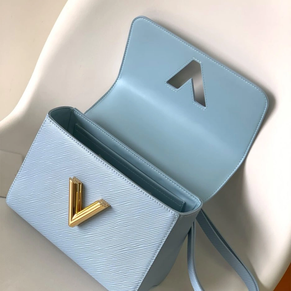 EyeCatching LV Twist MM 435