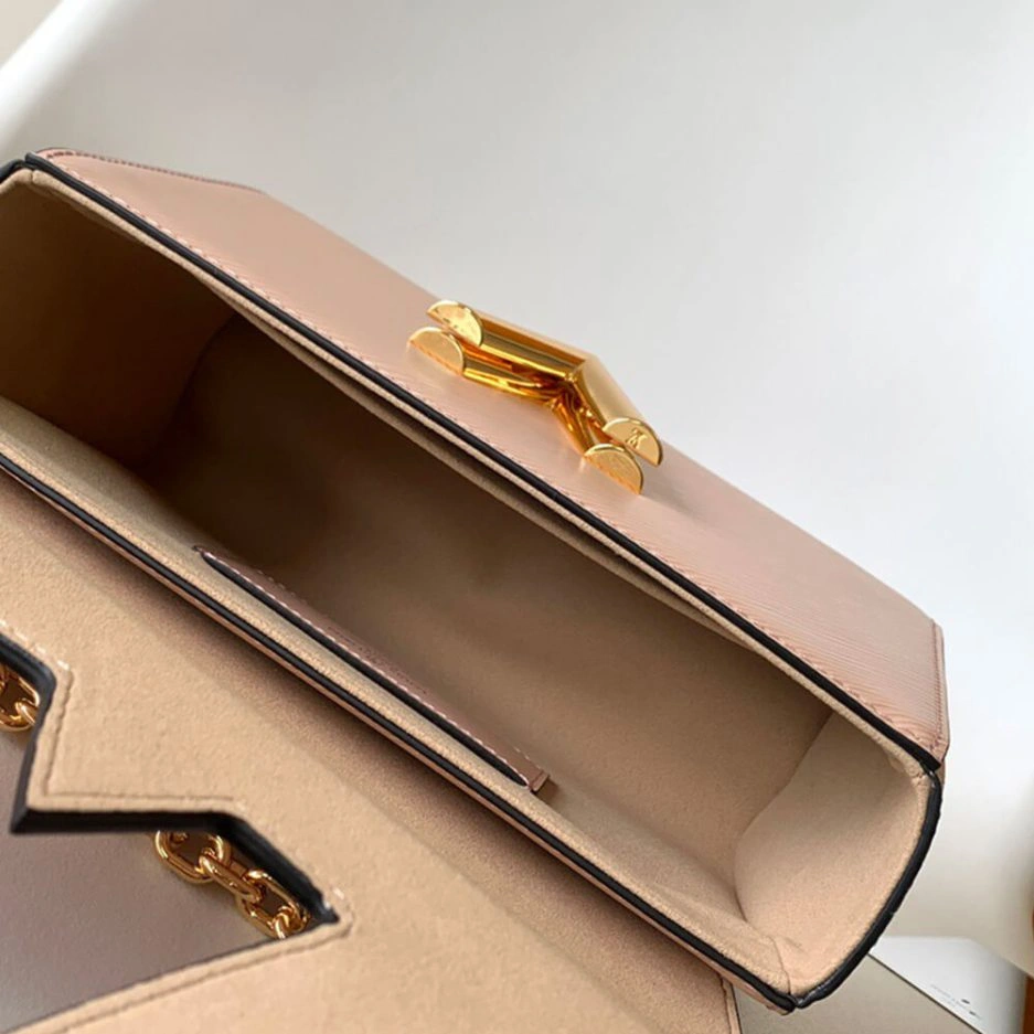 LV Twist MM FreshLook 438