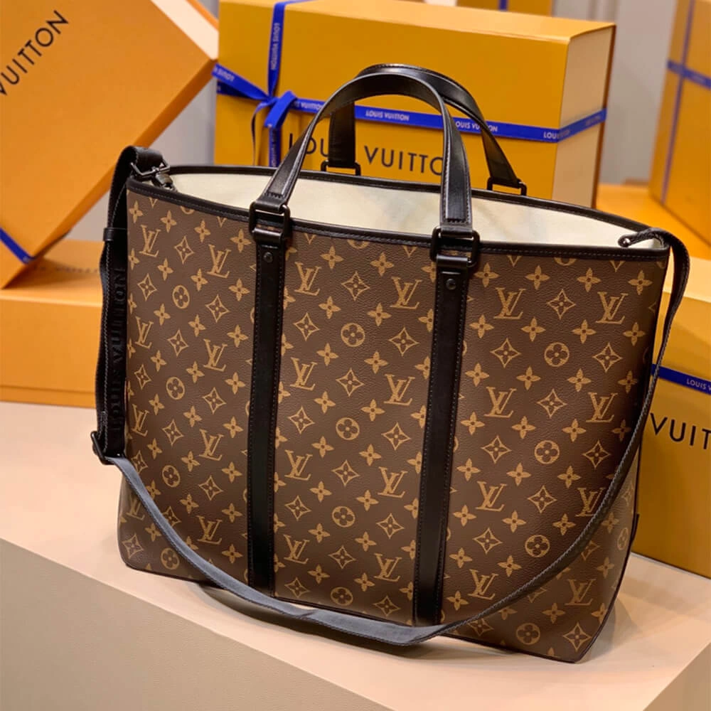 ComfortFit LV WEEK-END TOTE GM 582
