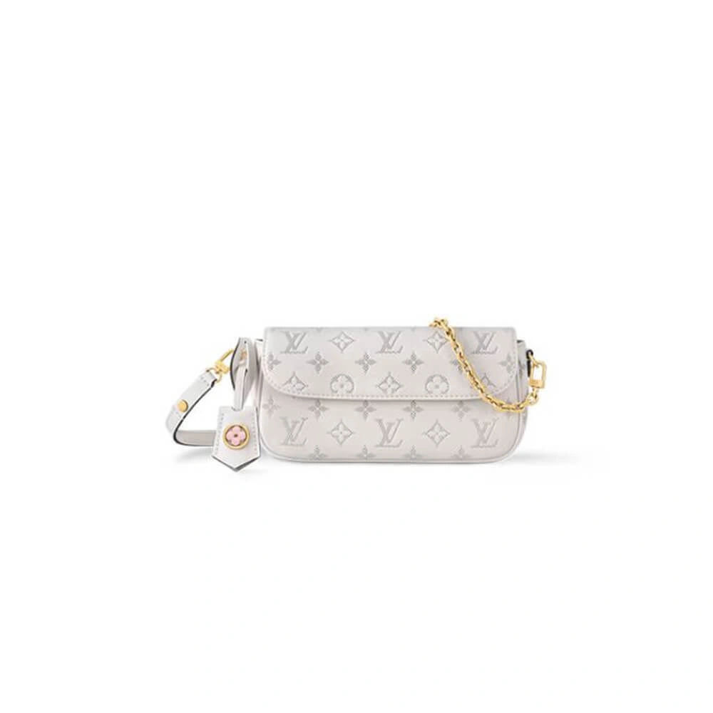 Chic LV Wallet on Chain Ivy 321