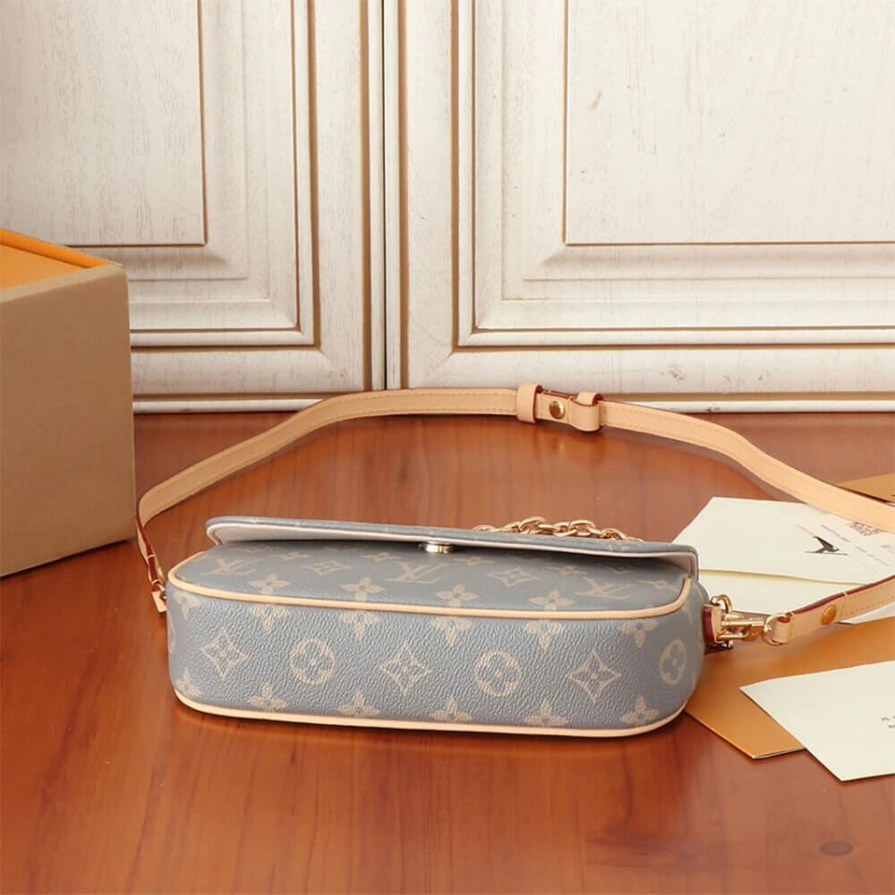 LV Wallet on Chain Ivy WellDesigned 320