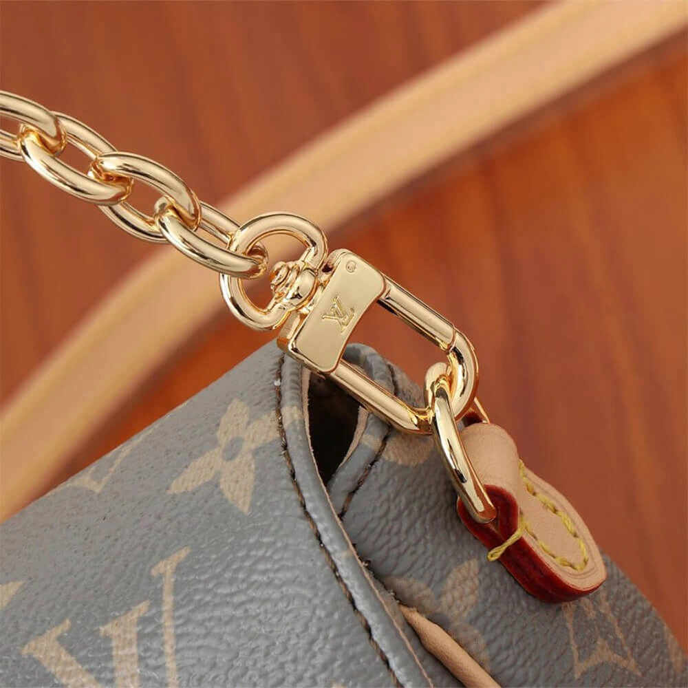 LV Wallet on Chain Ivy WellDesigned 320