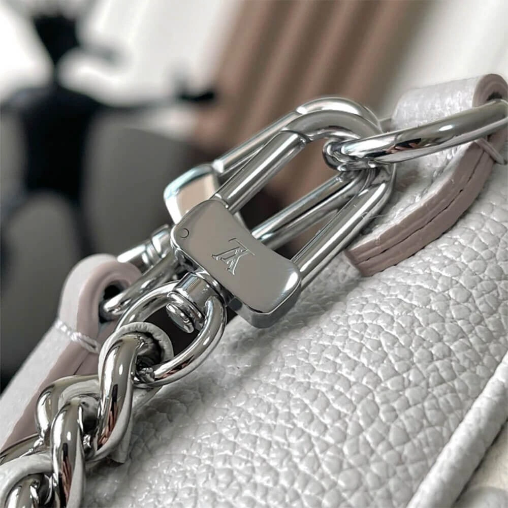 LV Wallet on Chain Ivy Elegant 322