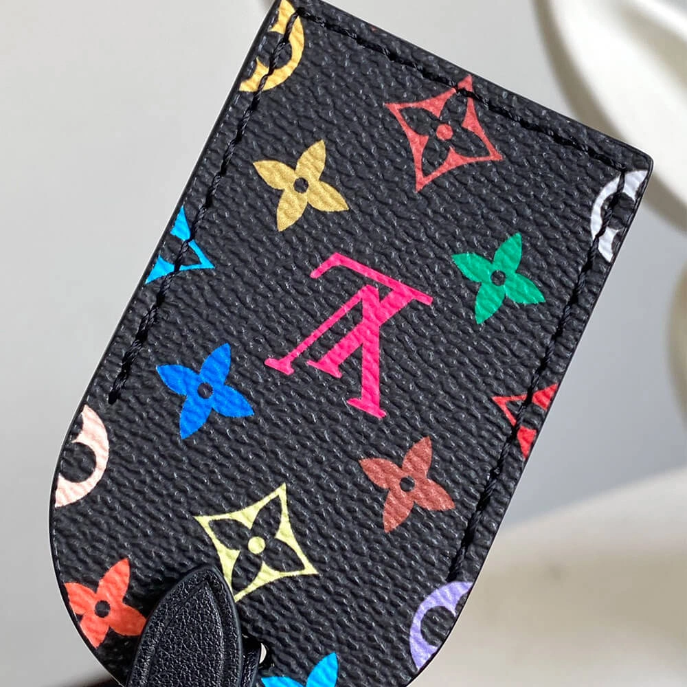 LV x TM CarryAll Vibe MM ComfortFit 520
