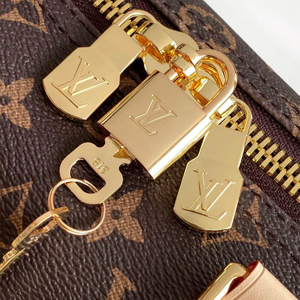 Refined LV x TM Keepall Bandoulière 14