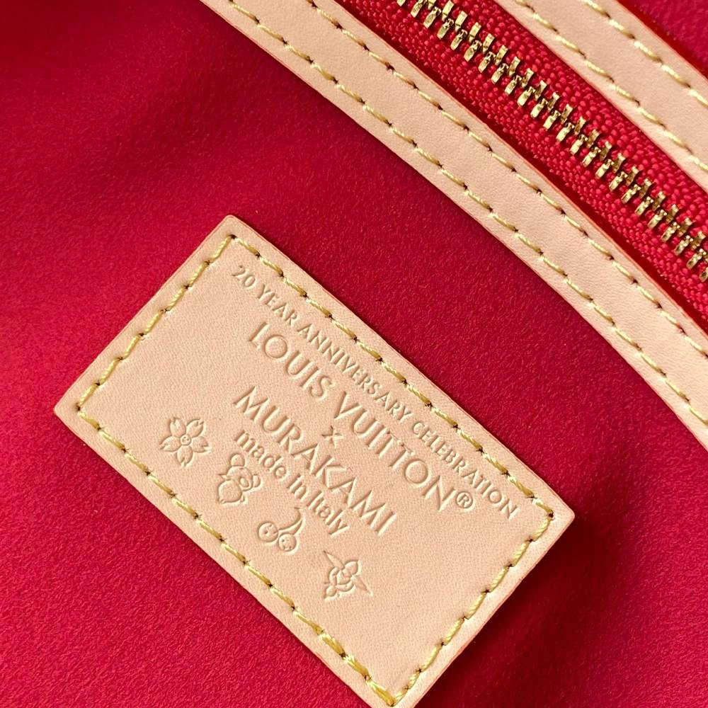 SoftTouch LV x TM Keepall Bandoulière 70