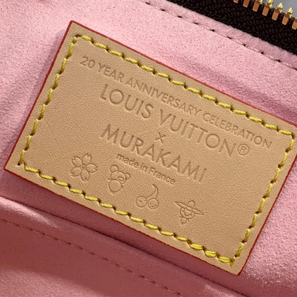 LV x TM Papillon Comfortable 485