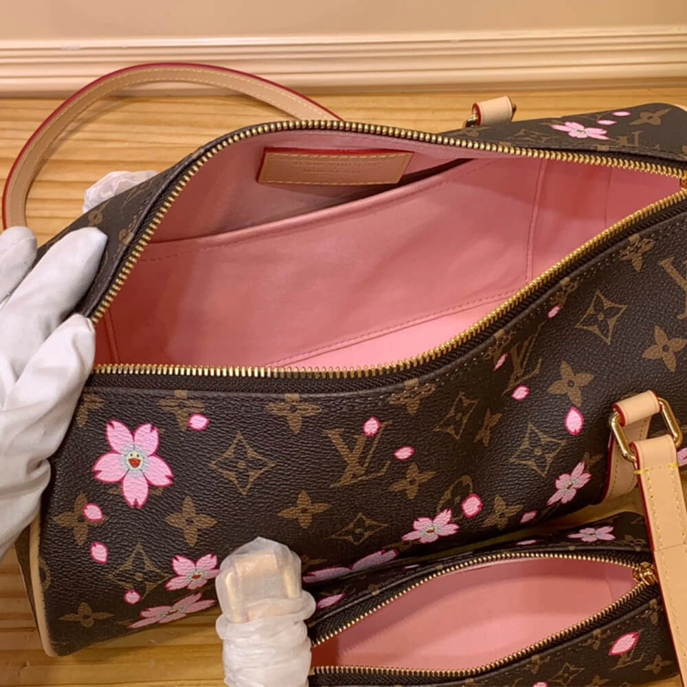 LV x TM Papillon Comfortable 485