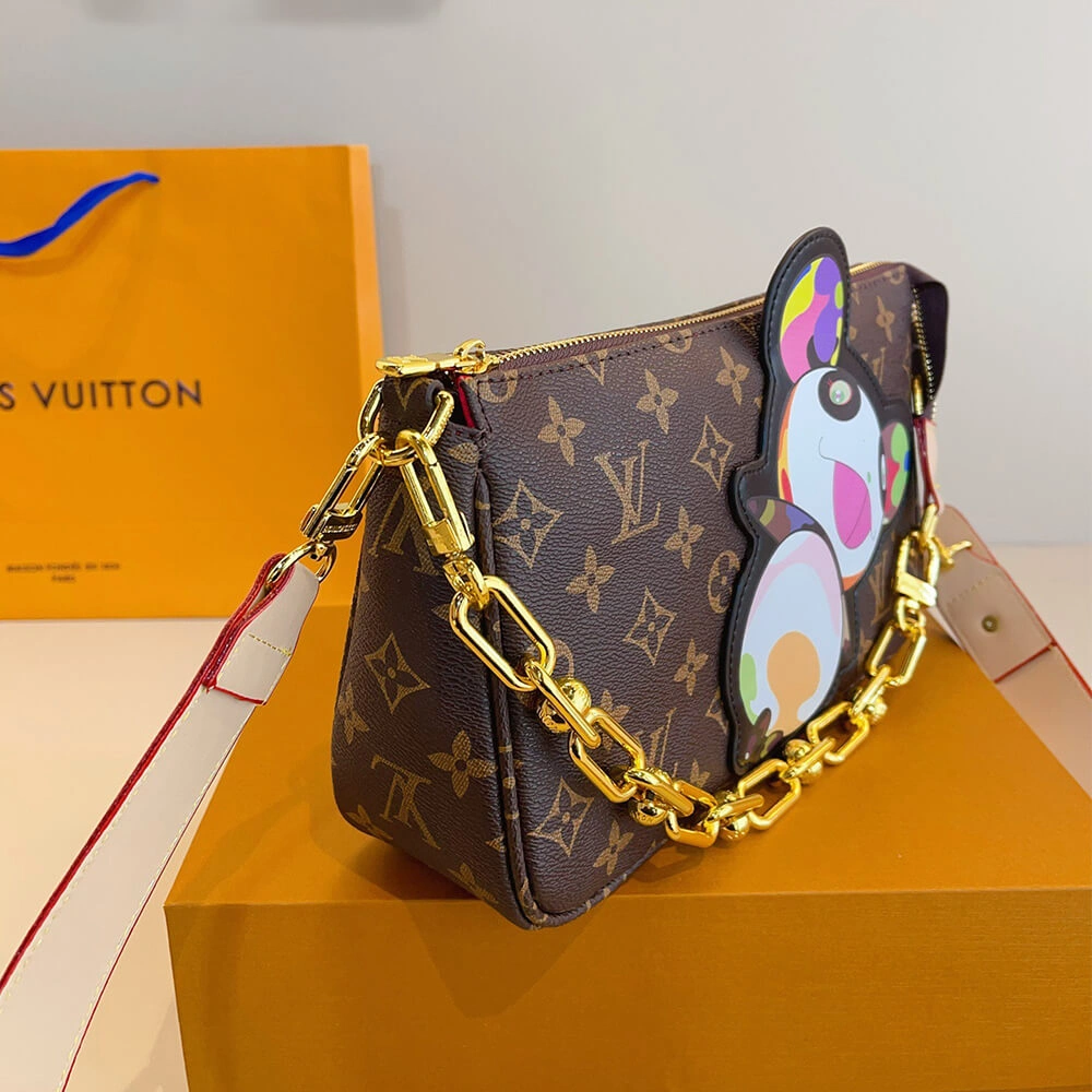 UrbanChic LV x TM Pochette Accessoires 500