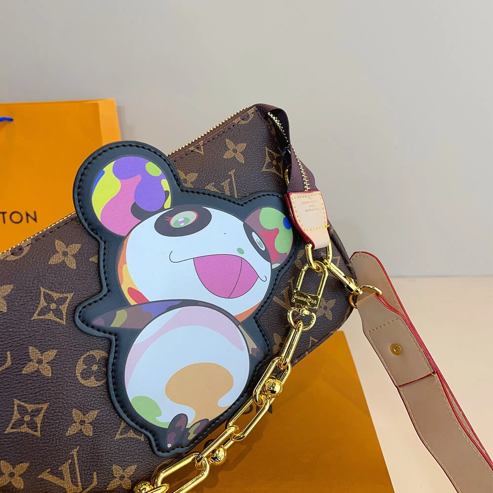UrbanChic LV x TM Pochette Accessoires 500
