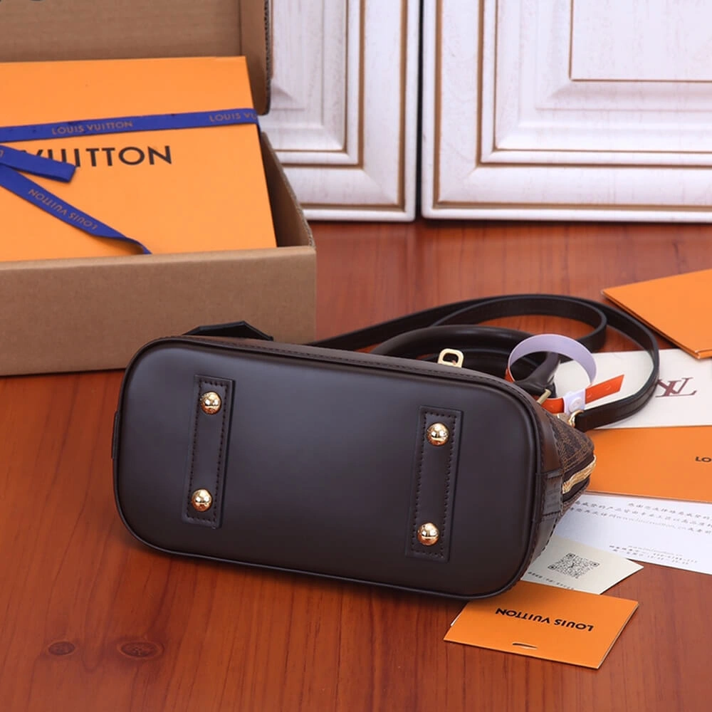 Louis Vuitton ALMA BB SoftTouch 694