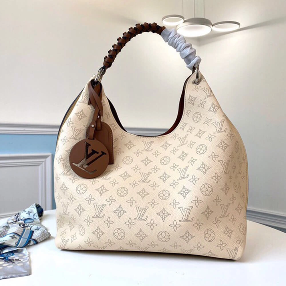 Classic Louis Vuitton CARMEL 607