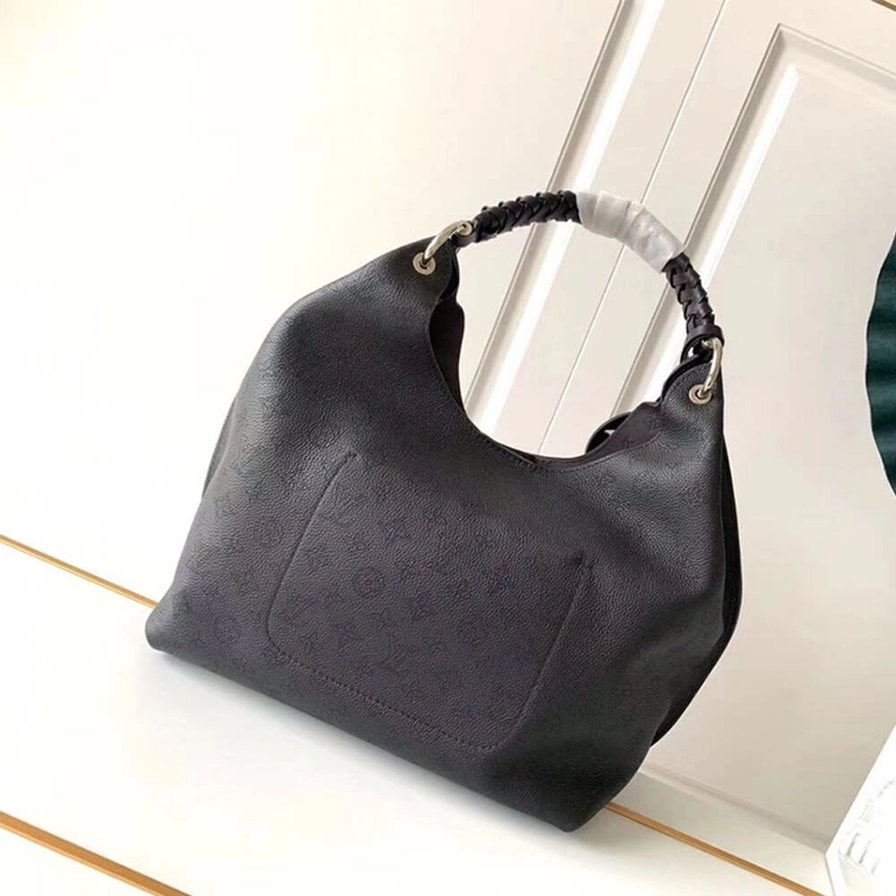 Louis Vuitton CARMEL Sleek 604