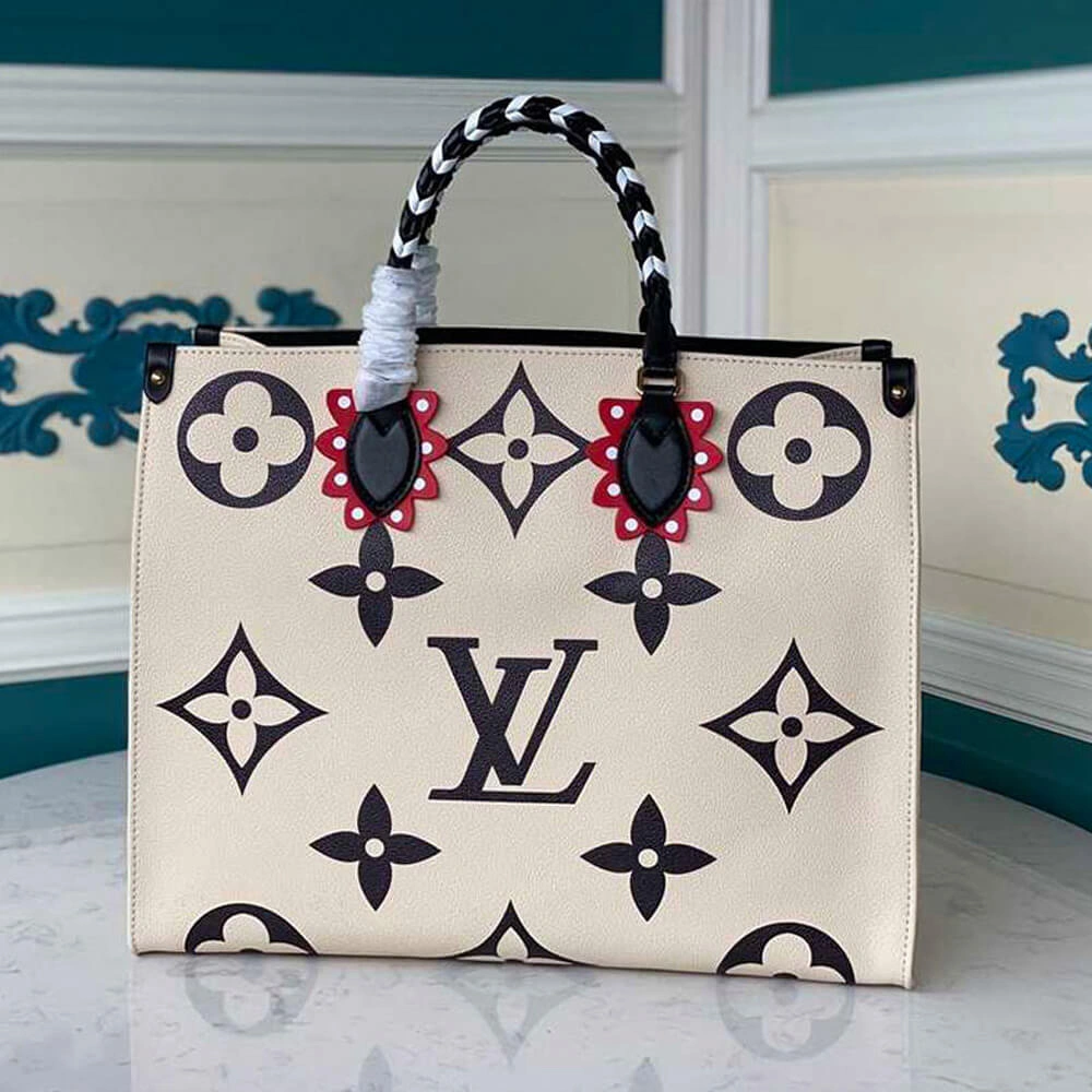 Flexible Louis Vuitton CRAFTY ONTHEGO GM 761
