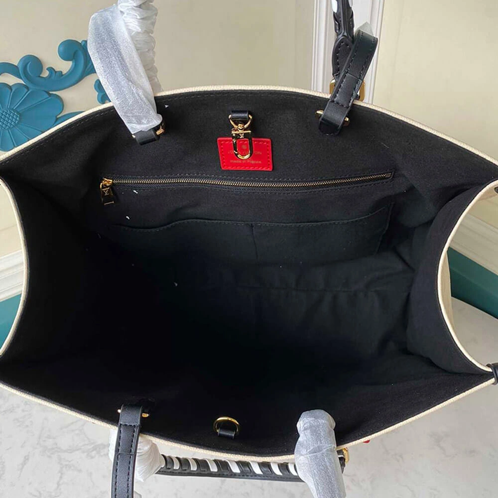 Flexible Louis Vuitton CRAFTY ONTHEGO GM 761