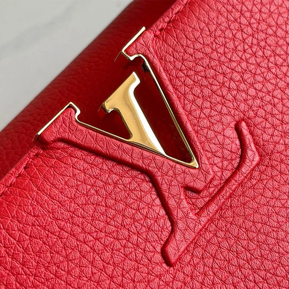 Louis Vuitton Capucines MM(high-end grade) Compact 115