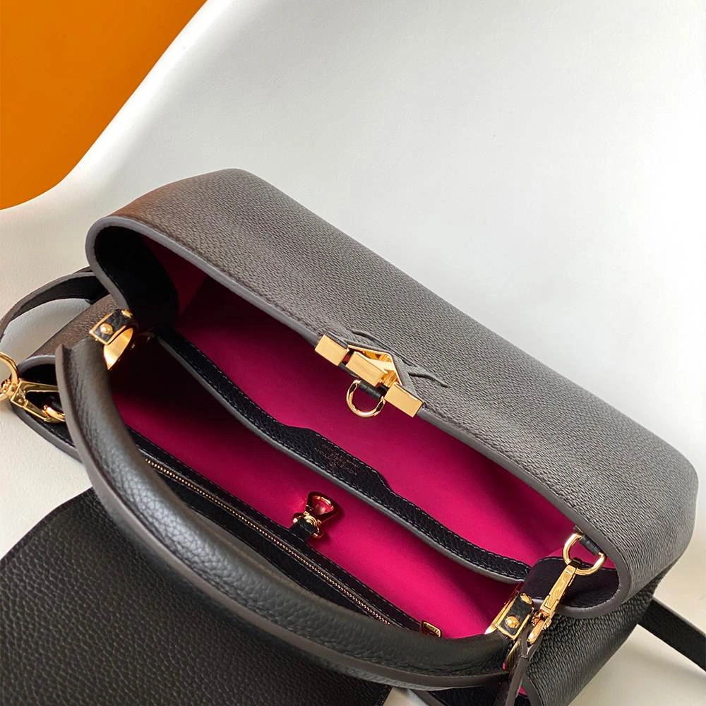 Louis Vuitton Capucines MM(high-end grade) Fashionable 111