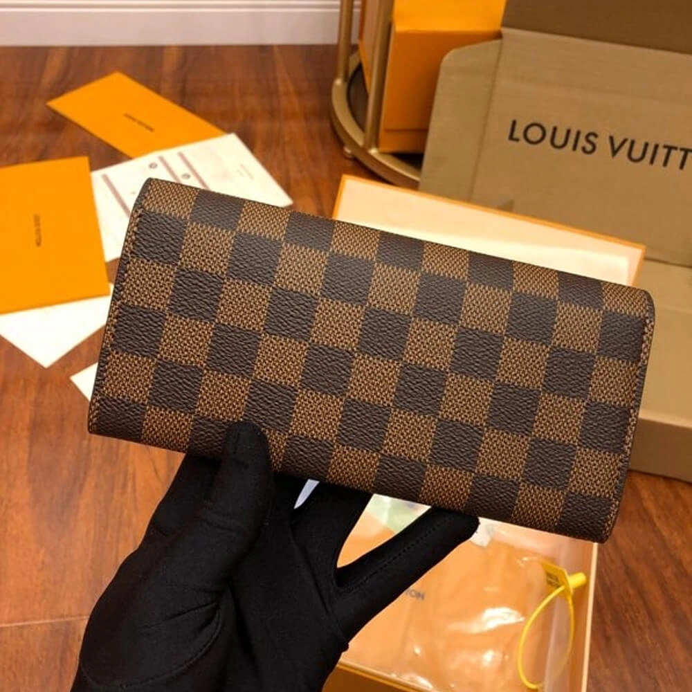 WrinkleFree Louis Vuitton Emilie Wallet 706