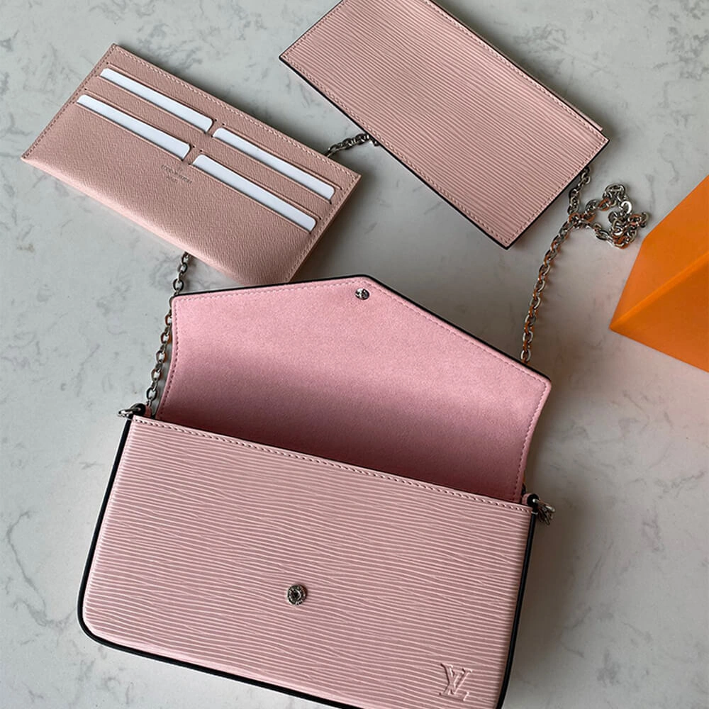 UrbanChic Louis Vuitton FELICIE POCHETTE 606