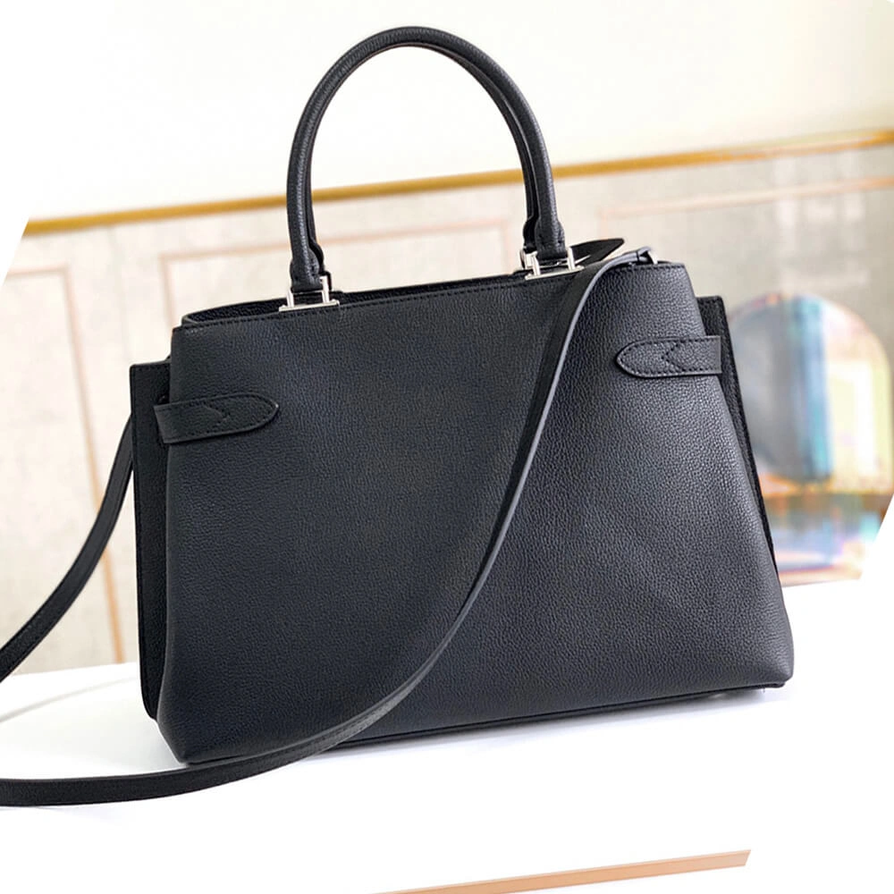 WaterResistant Louis Vuitton LOCKME DAY TOTE BAG 738