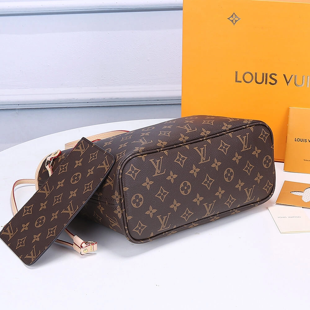 Stylish Louis Vuitton NEVERFULL PM 674