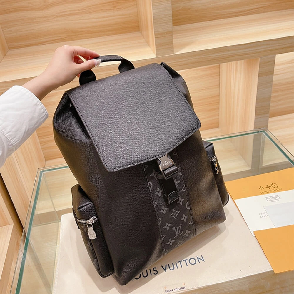 Louis Vuitton Outdoor Backpack DailyWear 716