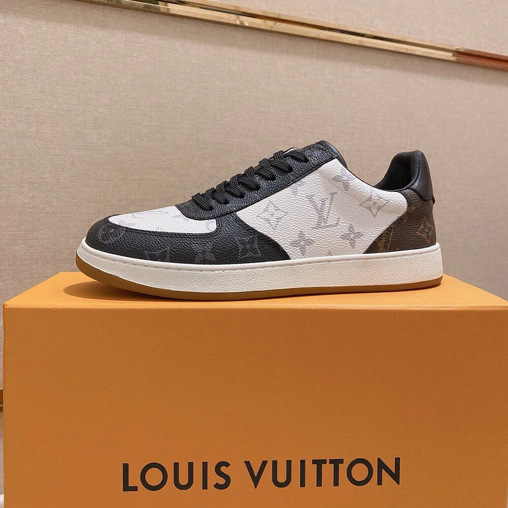 BestValue Louis Vuitton Rivoli Sneaker 3240