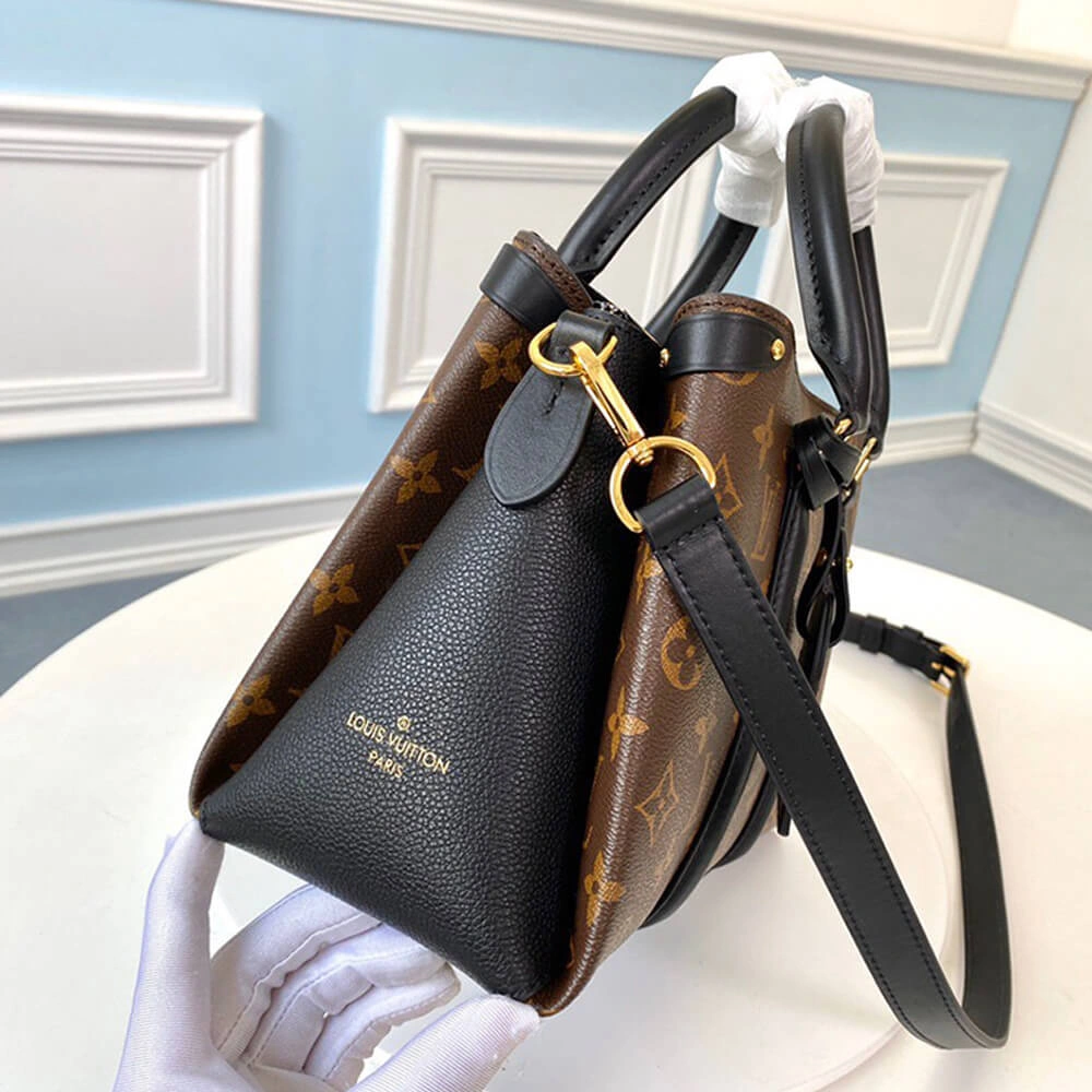 Louis Vuitton SOUFFLOT BB ComfortFit 600