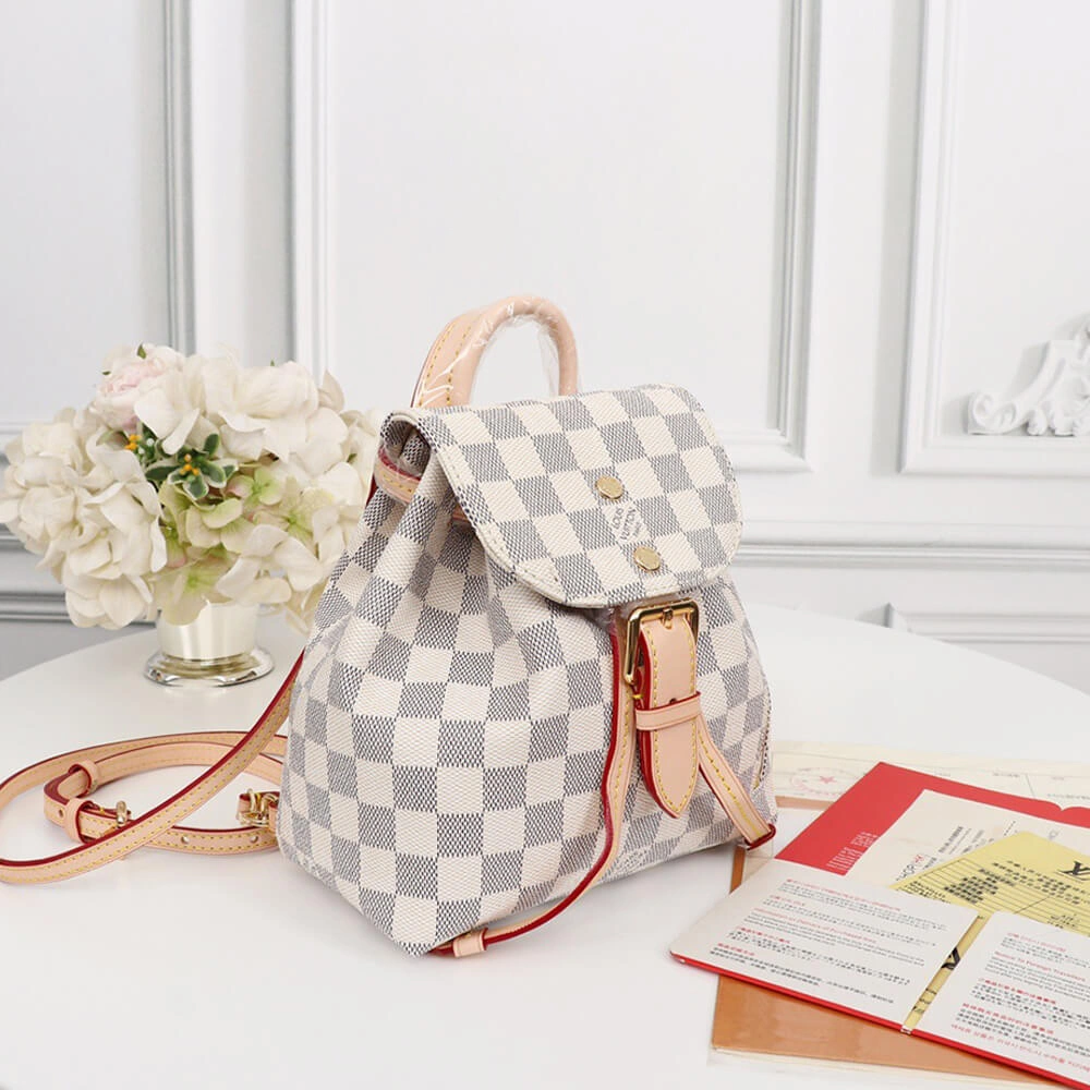 Lightweight Louis Vuitton SPERONE BB 629