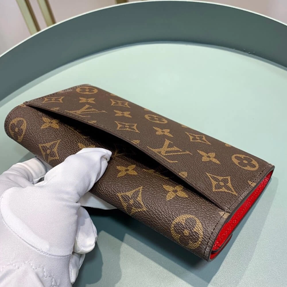 SmoothTexture Louis Vuitton Sarah Wallet 711